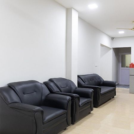 Hotel O Nestle Inn Ченнаи Экстерьер фото