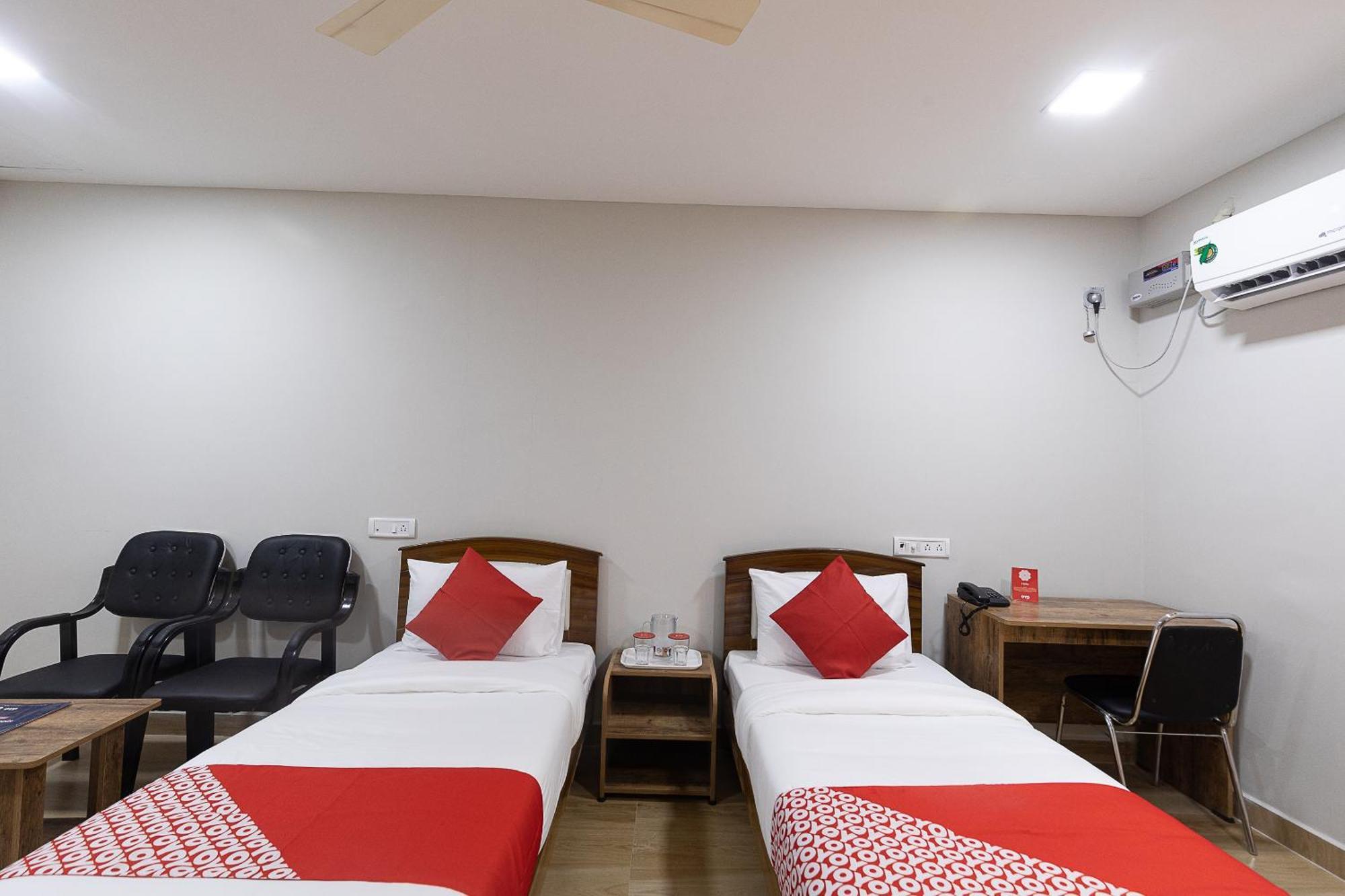 Hotel O Nestle Inn Ченнаи Экстерьер фото